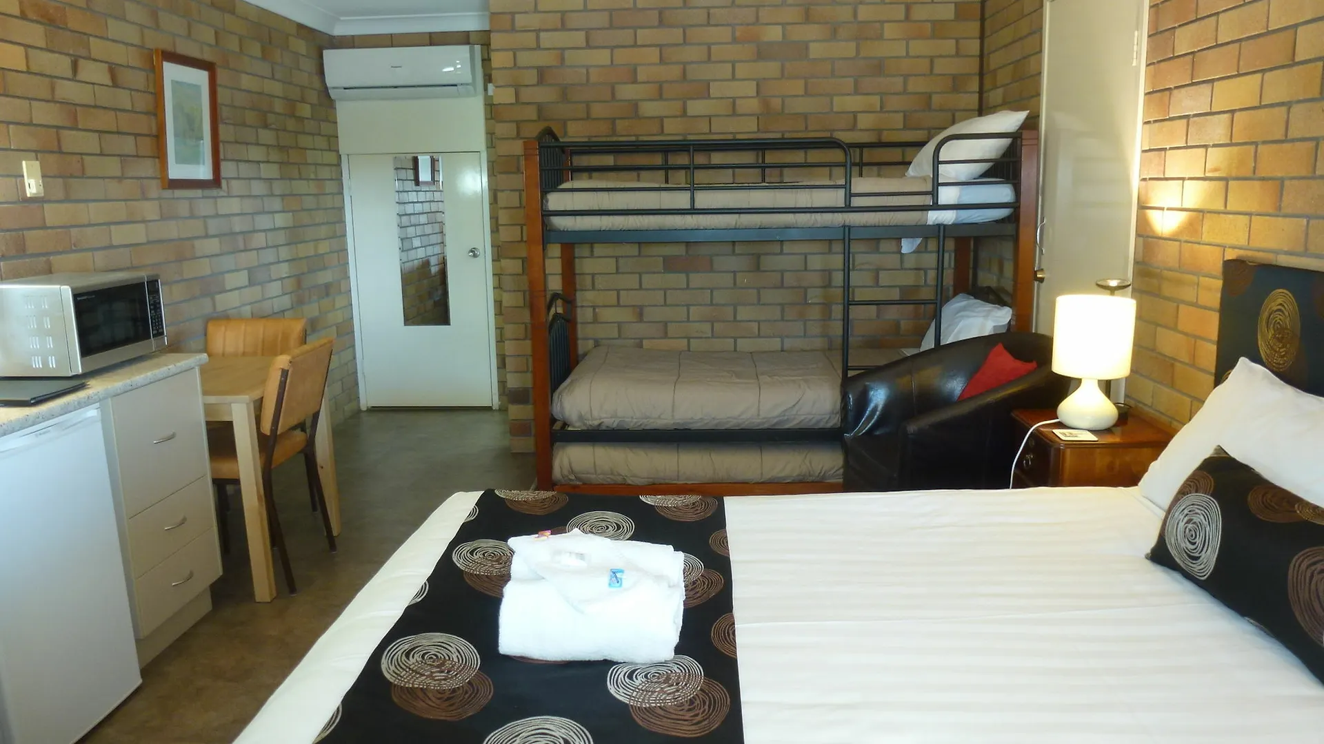 ***  City View Motel Warwick Australia
